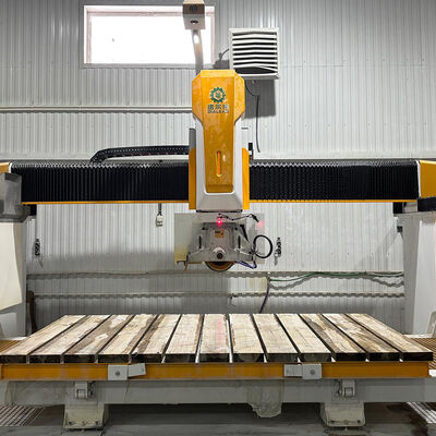 5 as CNC steensnijmachine nauwkeurig voor complexe steensculpturen en gevels